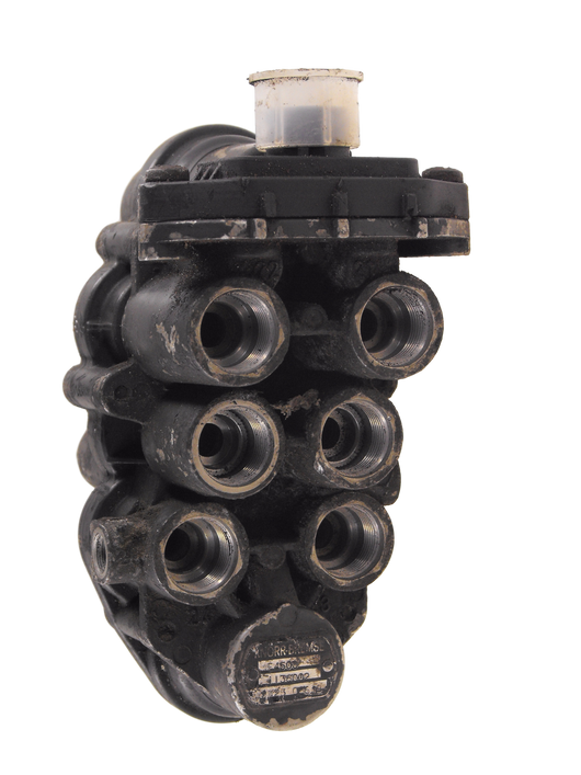 AE4500 - II37680N50 Four circuit protection valve old unit or remanufactured part / Vierkreis-Schutzventil gebraucht oder instandgesetzt